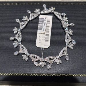 Elegant Silver Crystal Necklace